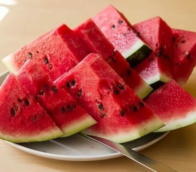 watermelon for diseases of the liver and urinary system