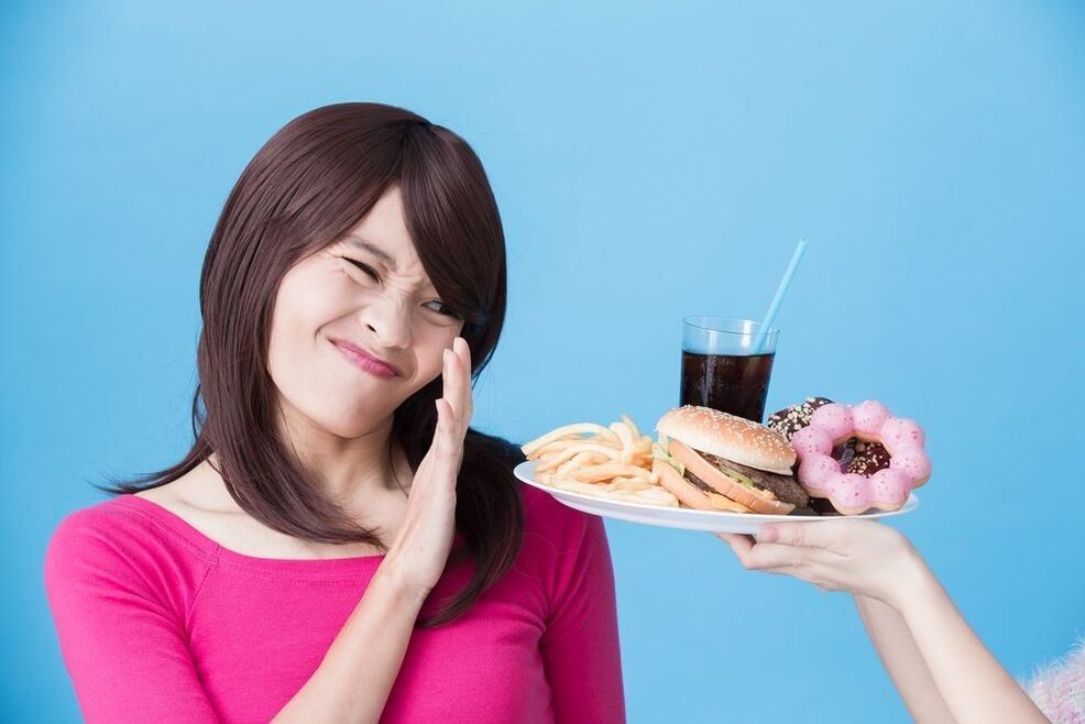 avoid unhealthy foods to lose weight